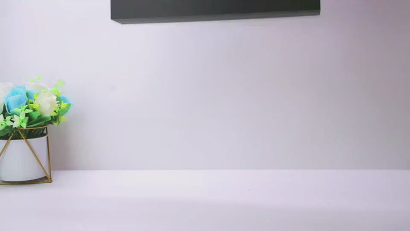 How-to video guide for using an LED light therapy device for skin care and treatment